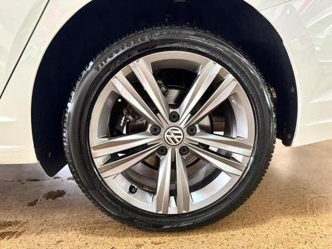 VOLKSWAGEN JETTA R-LINE 250 TSI 1.4 FLEX 16V AUT.