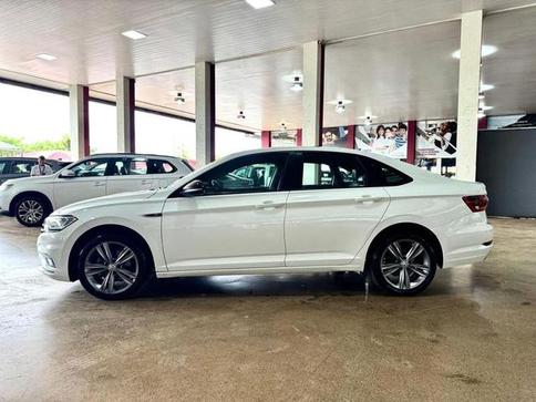 VOLKSWAGEN JETTA R-LINE 250 TSI 1.4 FLEX 16V AUT.