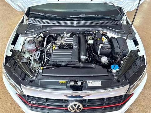 VOLKSWAGEN JETTA R-LINE 250 TSI 1.4 FLEX 16V AUT.
