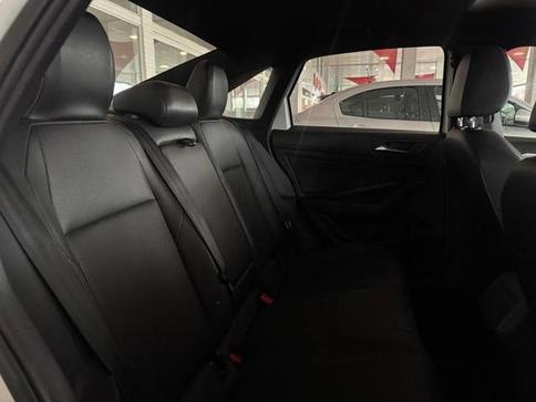 VOLKSWAGEN JETTA R-LINE 250 TSI 1.4 FLEX 16V AUT.