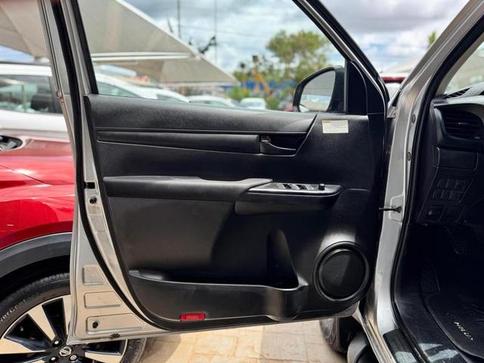 TOYOTA HILUX CD 4X4 2.8 DIESEL MEC.