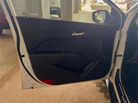 HYUNDAI HB20X PREMIUM 1.6 FLEX 16V AUT. 4P