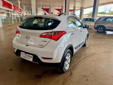 HYUNDAI HB20X PREMIUM 1.6 FLEX 16V AUT. 4P
