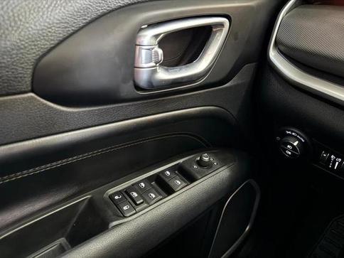 JEEP COMPASS LONGITUDE T270 TURBO FLEX AUT.