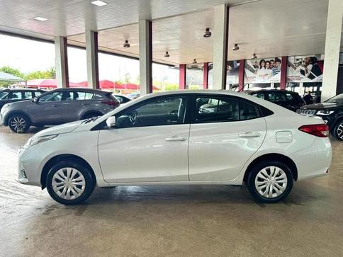 TOYOTA YARIS 1.5 16V FLEX SEDAN XL PLUS AUT