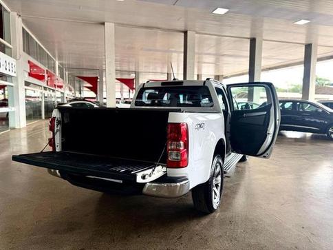 CHEVROLET S-10 CAB. DUPLA LTZ 4X4 2.5L FLEXPOWER