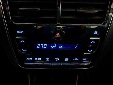 TOYOTA YARIS 1.5 16V FLEX SEDAN XL LIVE MULTIDRIVE