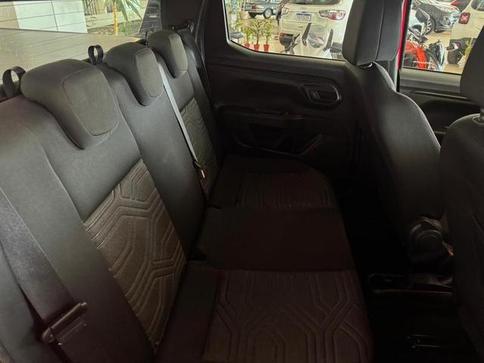 FIAT STRADA FREEDOM 1.3 FLEX 8V CD