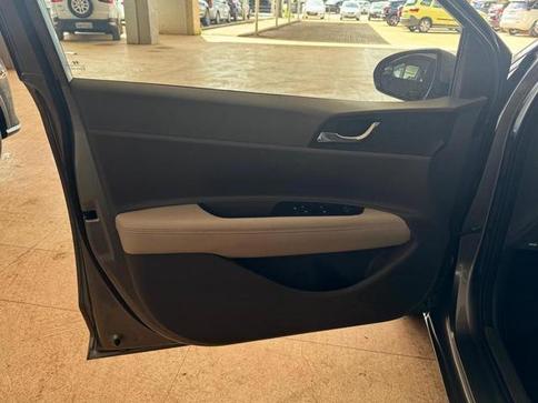 HYUNDAI HB20S PLATINUM PLUS 1.0 TB FLEX 12V AUT