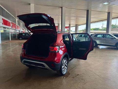 VOLKSWAGEN T-CROSS 200 TSI COMFORTLINE AUT