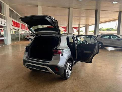 VOLKSWAGEN T-CROSS COMFORTLINE 1.0 TSI FLEX 5P AUT.