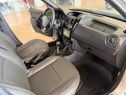 RENAULT DUSTER OROCH 2.0 16V FLEX DYNAMIQUE 4P AUTOMATICO