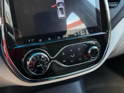 RENAULT CAPTUR INTENSE 1.6 16V FLEX 5P AUT