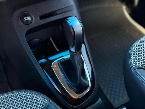 RENAULT CAPTUR INTENSE 1.6 16V FLEX 5P AUT