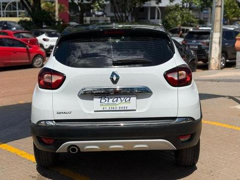 RENAULT CAPTUR INTENSE 1.6 16V FLEX 5P AUT