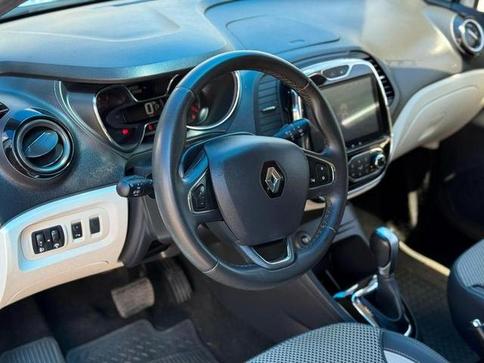 RENAULT CAPTUR INTENSE 1.6 16V FLEX 5P AUT
