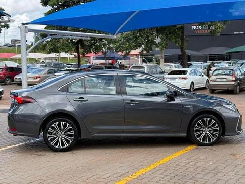 TOYOTA COROLLA ALTIS PREMIUM HYBRID 1.8 FLEX AUT.