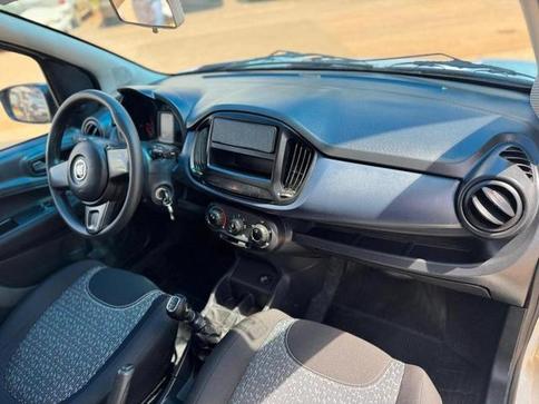 FIAT UNO ATTRACTIVE 1.0 FIRE FLEX 8V 5P