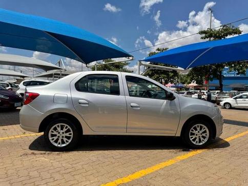 RENAULT LOGAN 1.0 12V SCE FLEX ZEN