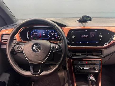 VOLKSWAGEN T CROSS CL TSI AD