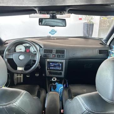 VOLKSWAGEN GOLF 1.6 SPORTLINE
