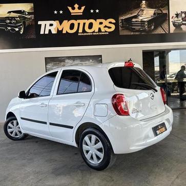 NISSAN MARCH 1.0 MT