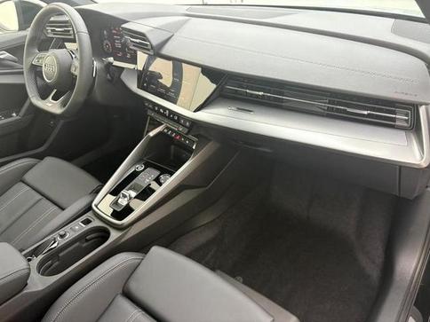 AUDI A3 SEDAN PERFORMANCE BLACK 2.0 TFSI
