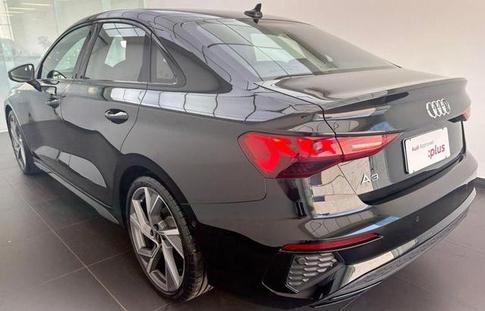 AUDI A3 SEDAN PERFORMANCE BLACK 2.0 TFSI