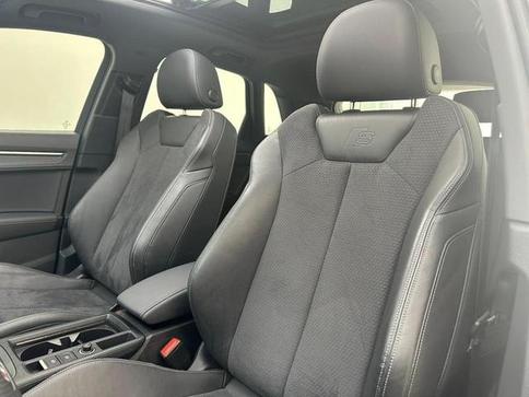 AUDI Q3 PERFORMANCE BLACK SLINE 2.0 QUATTRO