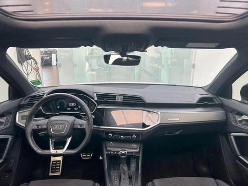 AUDI Q3 PERFORMANCE BLACK SLINE 2.0 QUATTRO