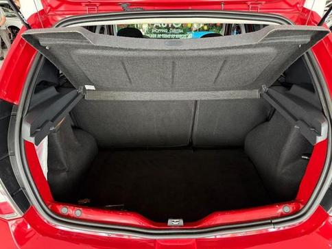 RENAULT SANDERO 1.6 STEPWAY 16V FLEX 4P MANUAL