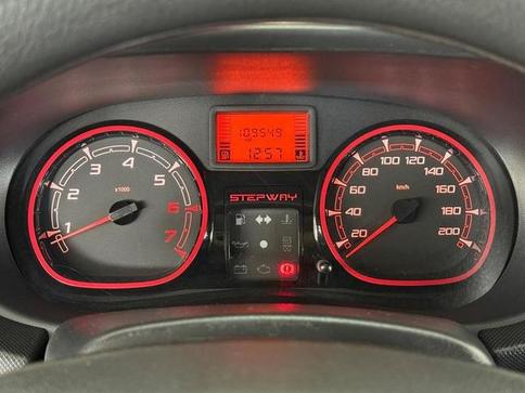 RENAULT SANDERO 1.6 STEPWAY 16V FLEX 4P MANUAL