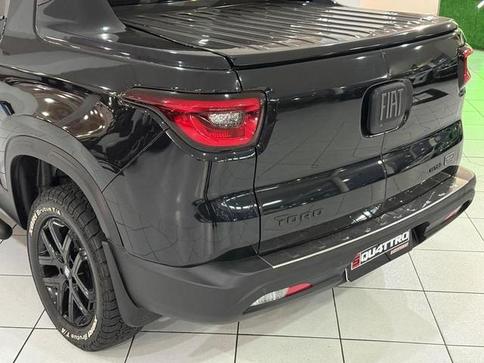 FIAT TORO ULTRA AT9 4X4