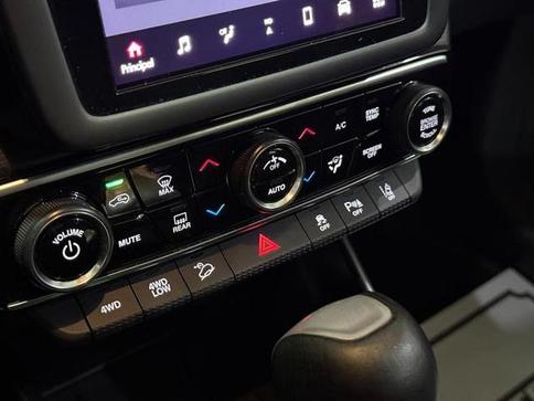 FIAT TORO ULTRA AT9 4X4