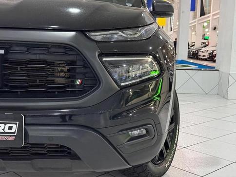 FIAT TORO ULTRA AT9 4X4