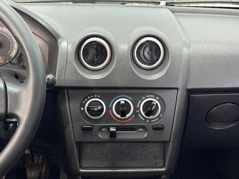 CHEVROLET PRISMA JOY