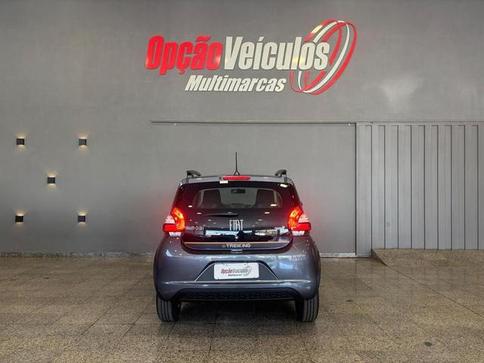 FIAT MOBI TREKKING 1.0 MT