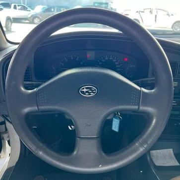 SUBARU LEGACY GL 1.8 4P