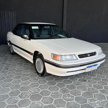 SUBARU LEGACY GL 1.8 4P