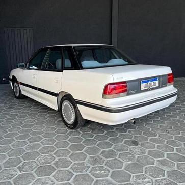 SUBARU LEGACY GL 1.8 4P