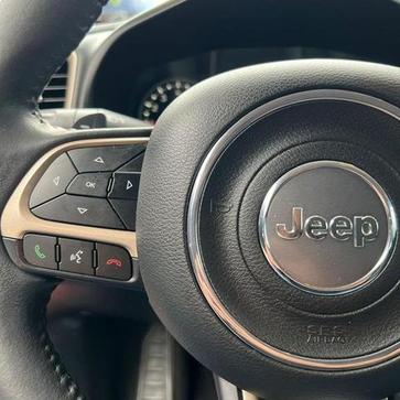 JEEP RENEGADE LNGTD AT