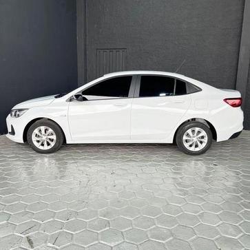 CHEVROLET ONIX PLUS 10MT LT2