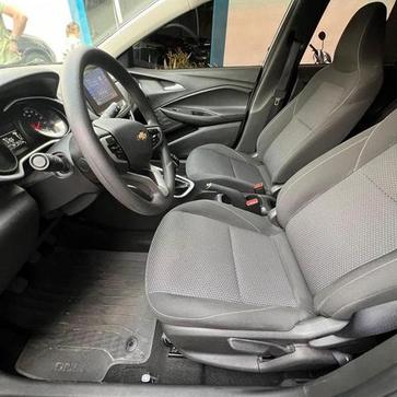 CHEVROLET ONIX PLUS 10MT LT2