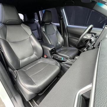 TOYOTA CCROSS XRE 20