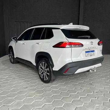 TOYOTA CCROSS XRE 20