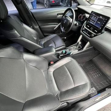 TOYOTA CCROSS XRE 20