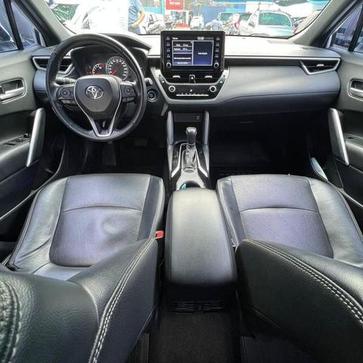 TOYOTA CCROSS XRE 20