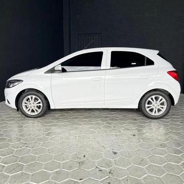 CHEVROLET ONIX 1.0MT LT