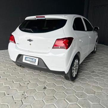 CHEVROLET ONIX 1.0MT LT