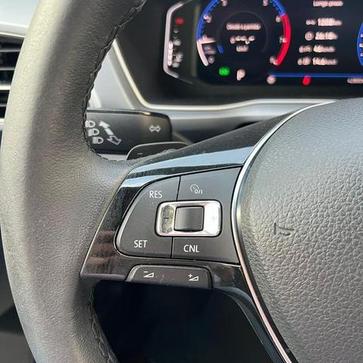 VOLKSWAGEN T CROSS COMFORTLINE TSI AT